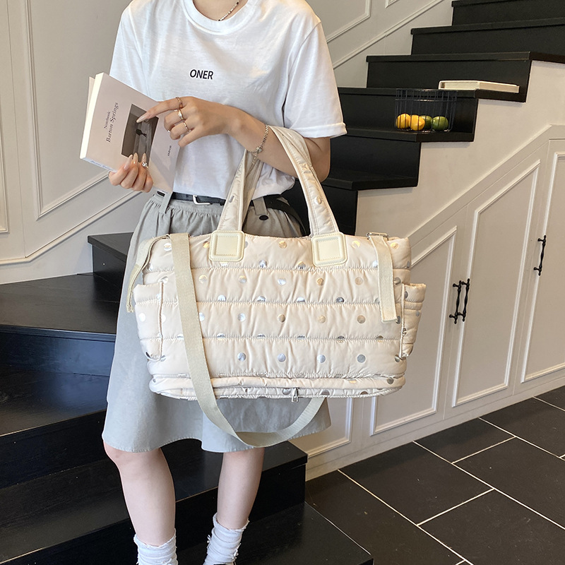 Fashionable Women Travel Bag P - огляд і ціна Interior Design Class