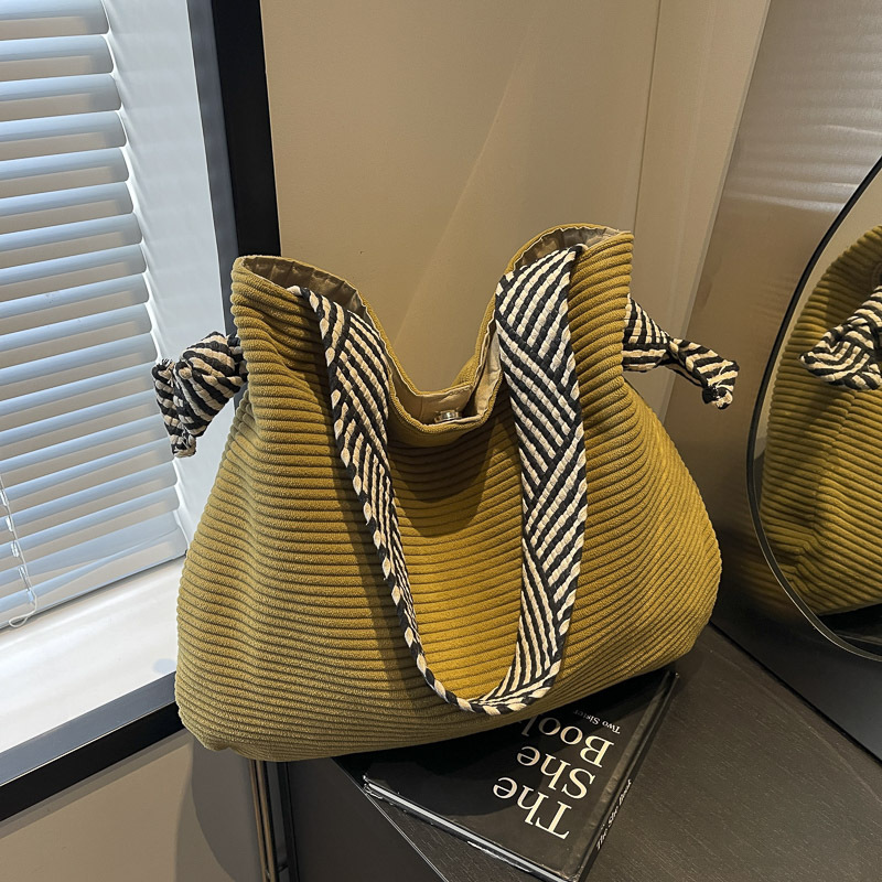 Large Capacity Tote Bags for W - огляд і ціна Interior Design Class