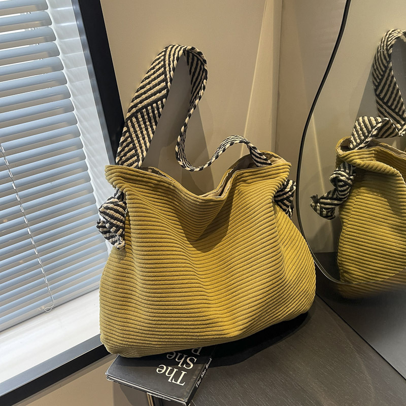 Large Capacity Tote Bags for W - огляд і ціна Interior Design Class