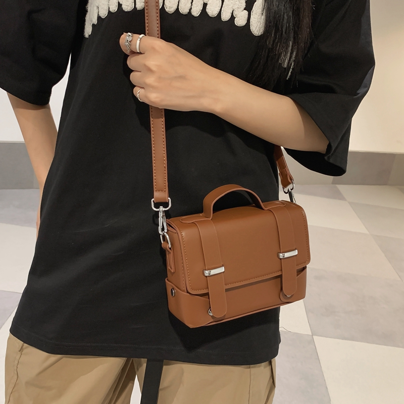 Minimalist Unisex Shoulder Bag - огляд і ціна Interior Design Style